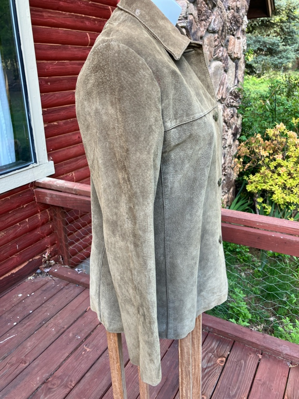 Vintage suede leather rustic jacket, size 8 from Clio - Picture 9 of 16